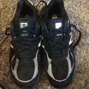 New balance 990v4